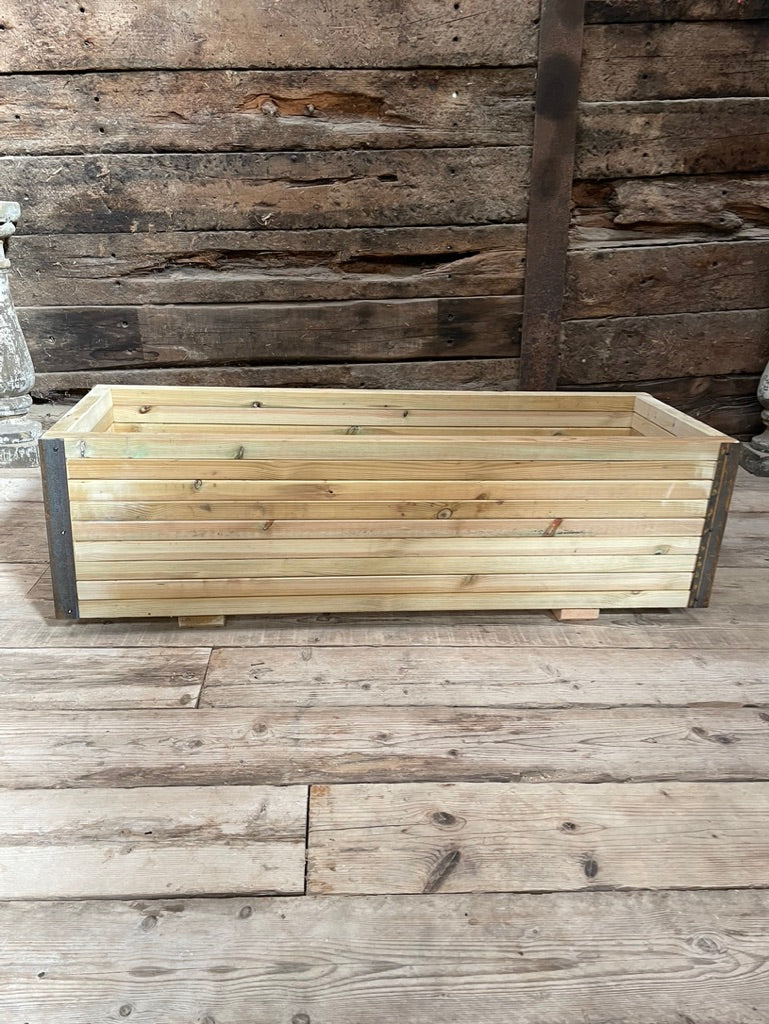 Fawley Timber and Steel Planter
