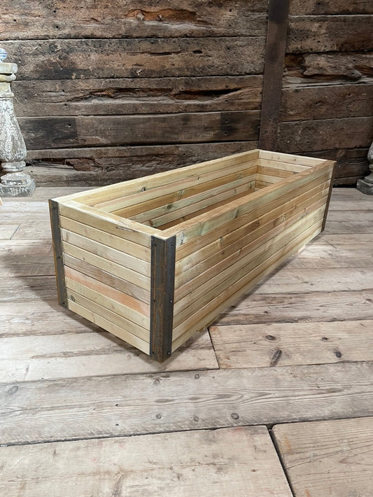 Fawley Timber and Steel Planter