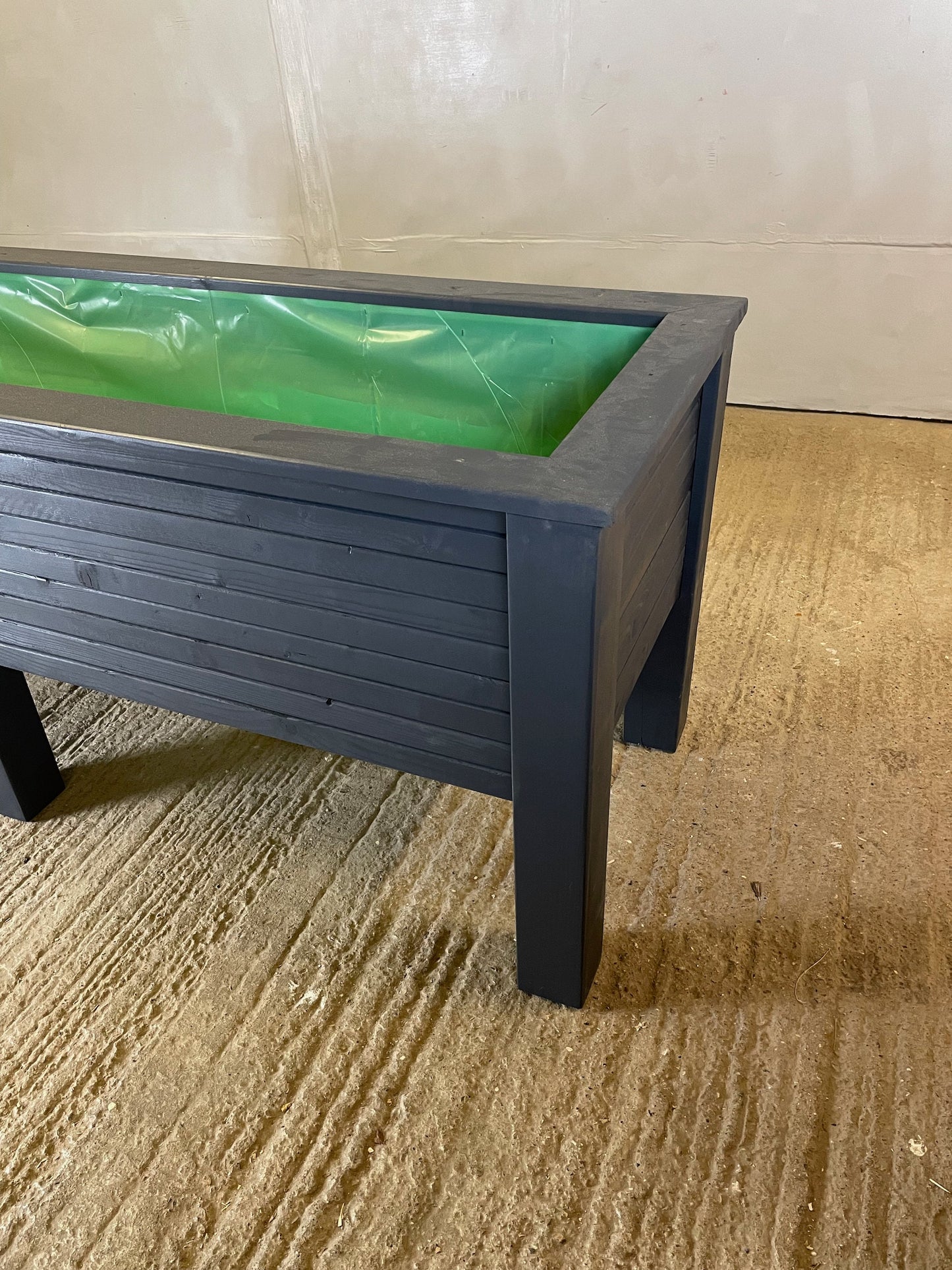 Heavy Duty Harpsden Raised Wooden Planter Trough Fully lined, Garden, Vegatables, Flower, Patio, Screening
