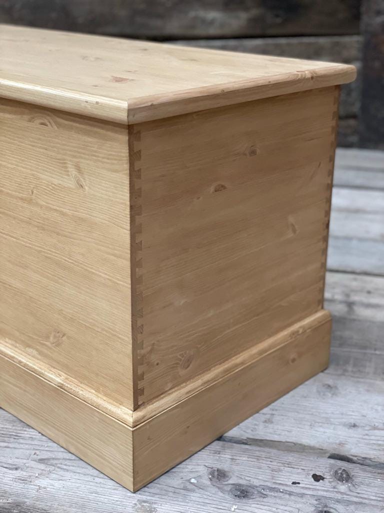 Hand Made Pine Blanket Box, Storage Chest, Trunk, Ottoman, Coffee Table, Toy Box