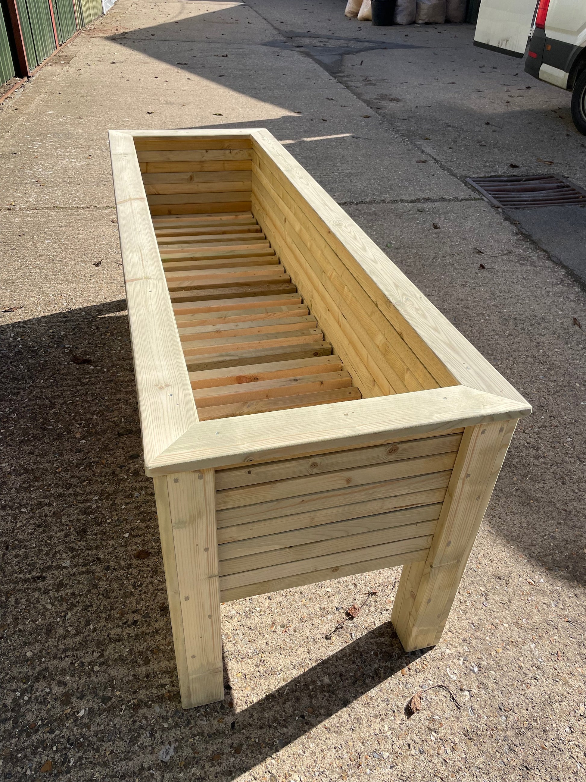 Heavy Duty Harpsden Raised Wooden Planter Trough Fully lined, Garden, Vegatables, Flower, Patio, Screening