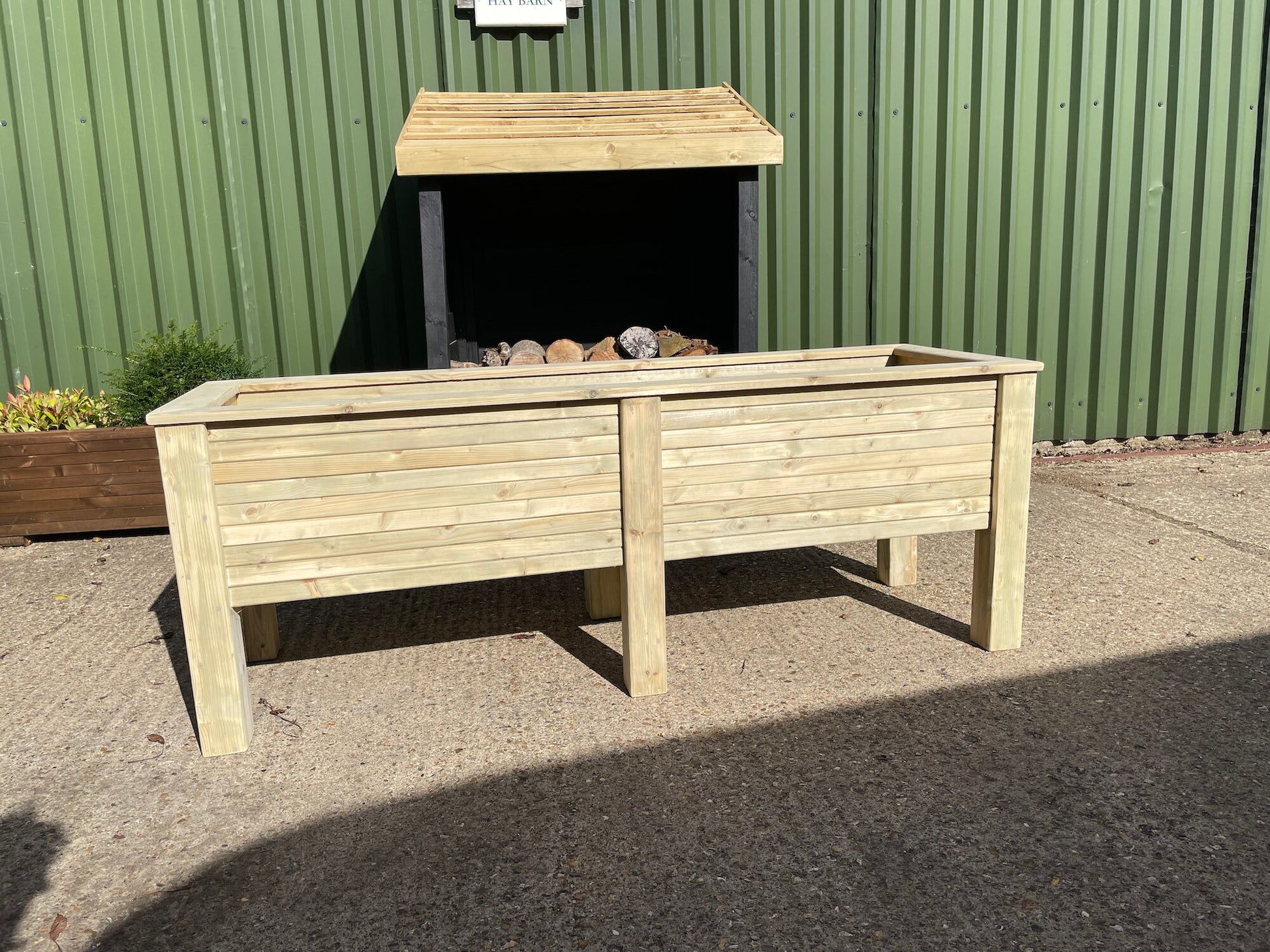 Heavy Duty Harpsden Raised Wooden Planter Trough Fully lined, Garden, Vegatables, Flower, Patio, Screening